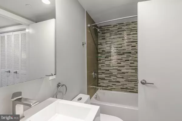 Philadelphia, PA 19125,1142 CREASE ST #2R