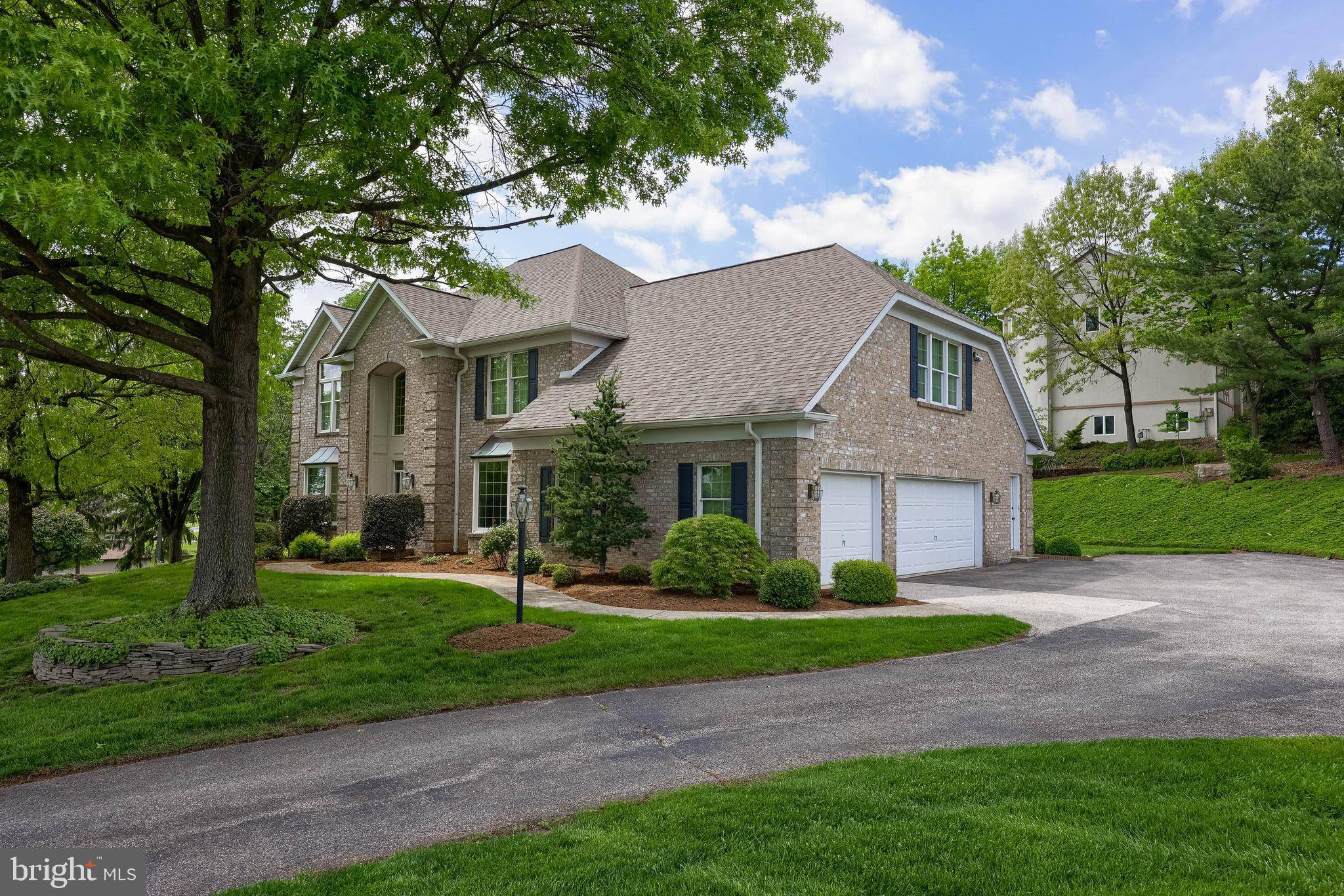 York, PA 17406,3333 POSES PL