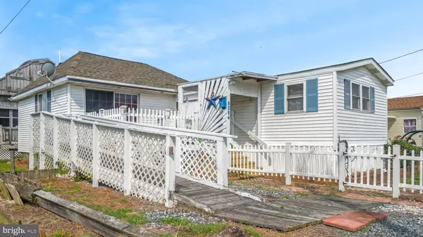 Chincoteague Island, VA 23336,8254 SEA BREEZE DR