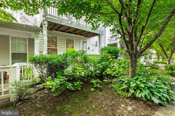 Germantown, MD 20874,13 CRUSADER CT