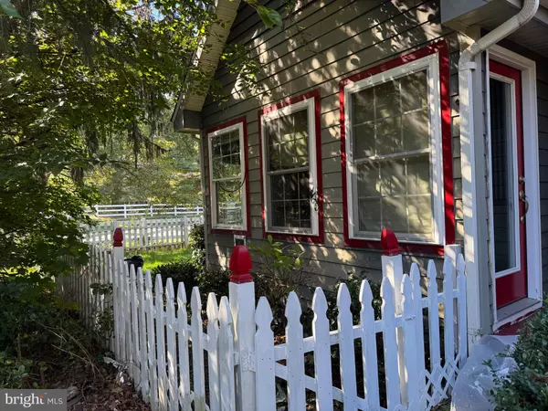 Lewes, DE 19958,131 LAKESIDE DR