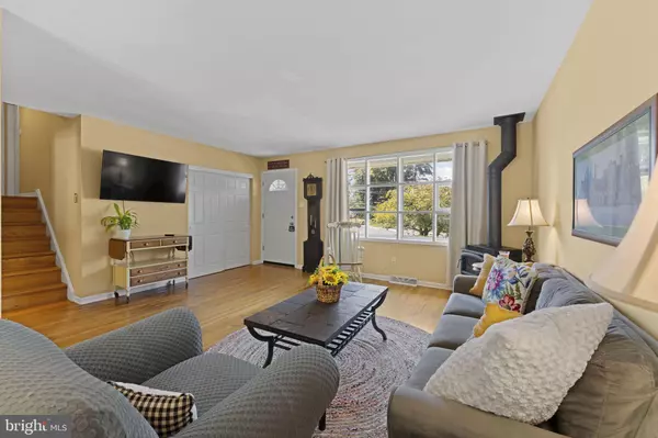 Doylestown, PA 18901,14 BROADALE RD