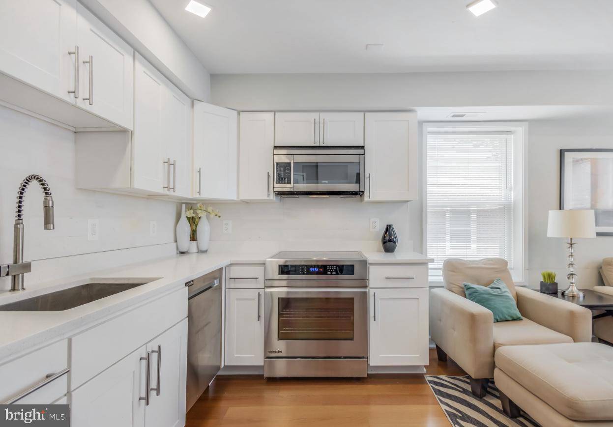 Washington, DC 20019,4106 GAULT PL NE #4