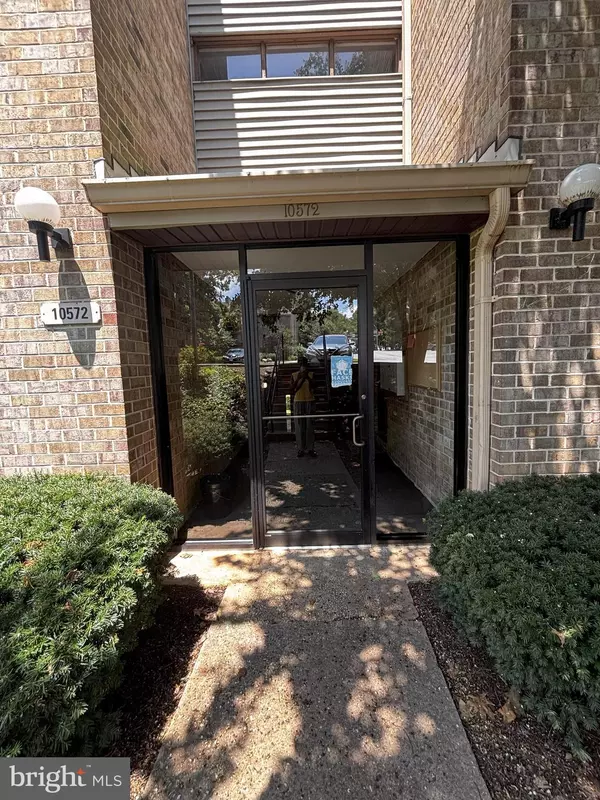 10572 TWIN RIVERS RD #D-1, Columbia, MD 21044