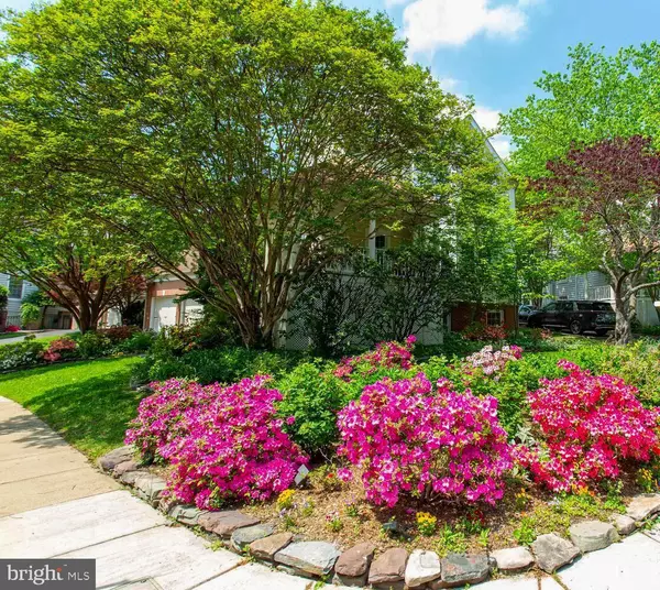 1201 DARTMOUTH RD, Alexandria, VA 22314