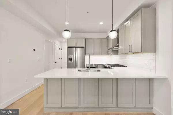 Washington, DC 20015,4335 HARRISON ST NW #2