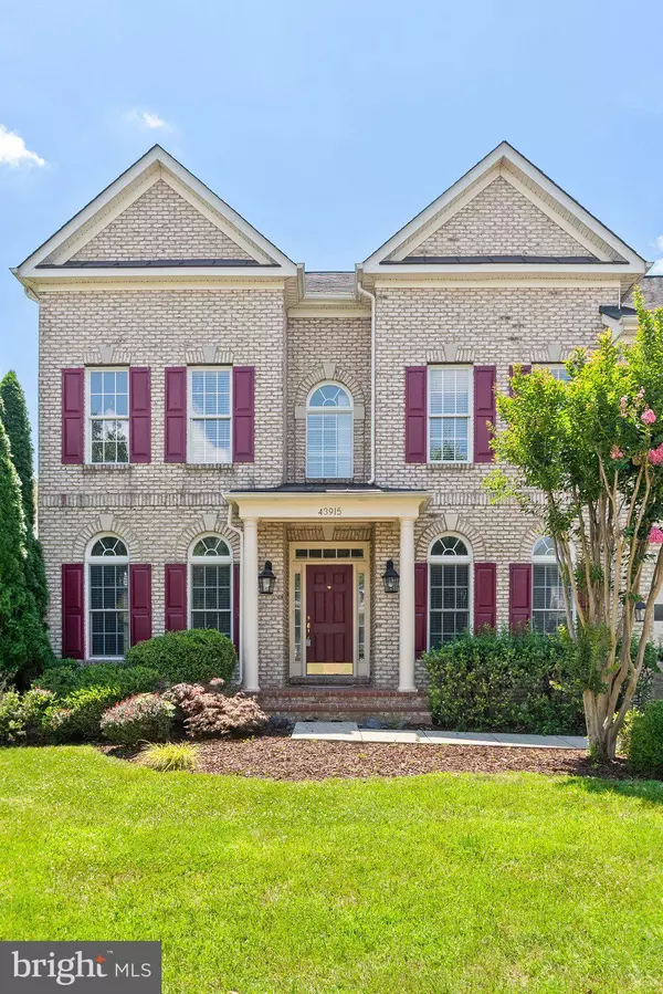 Leesburg, VA 20176,43915 KITTIWAKE DR