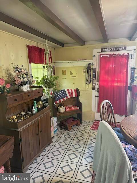 Seven Valleys, PA 17360,72 OAK ST