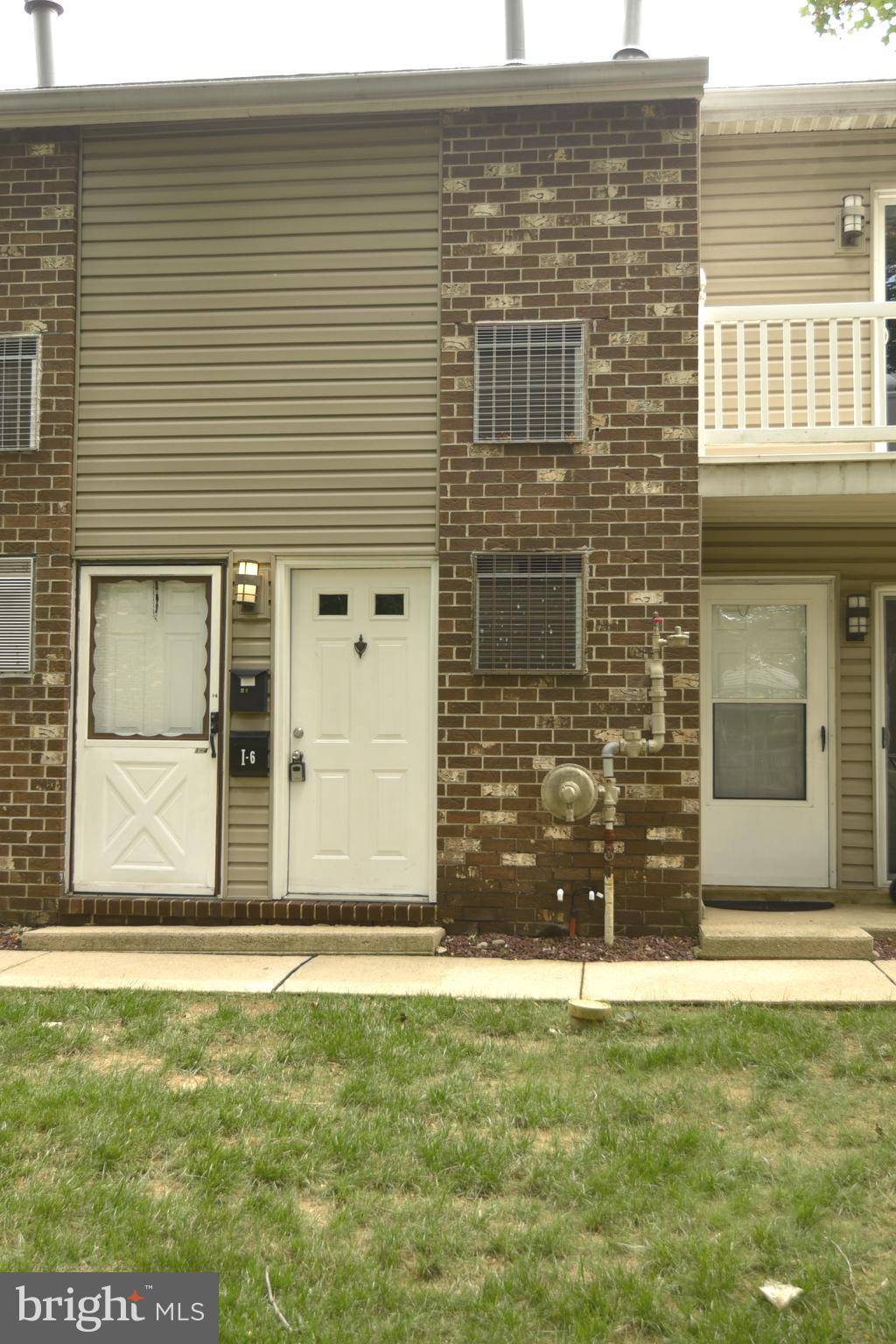 Wyomissing, PA 19610,2900 STATE HILL #I6