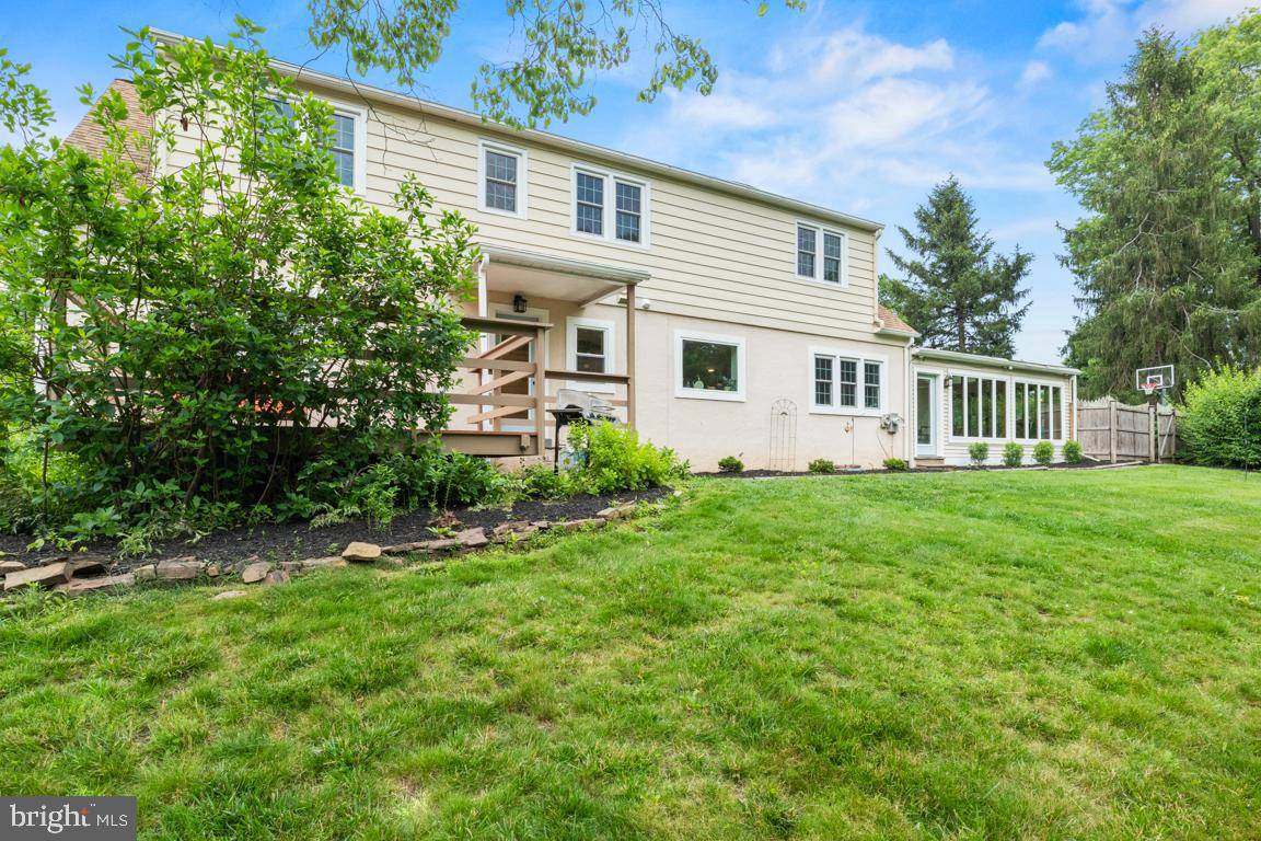 North Wales, PA 19454,121 GWYNEDD MANOR RD
