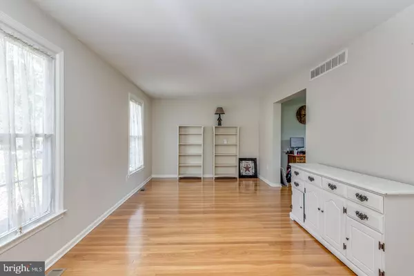 Mount Laurel, NJ 08054,750 CORNWALLIS DR