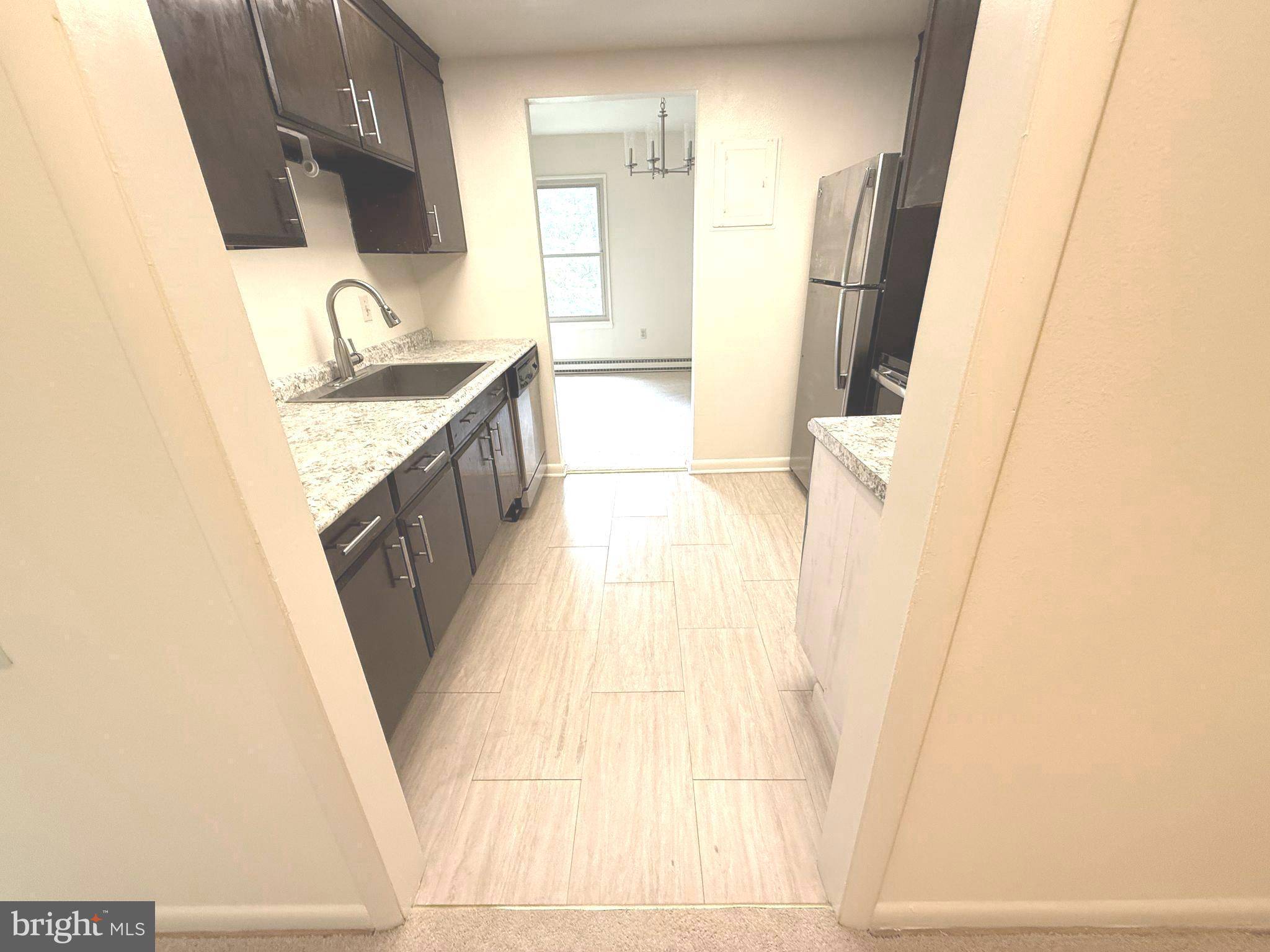 Silver Spring, MD 20906,3320 CHISWICK CT #61-2B