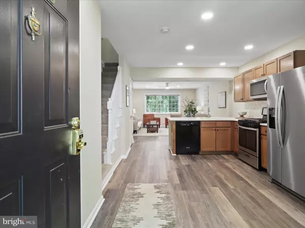 5270 MARIS AVE, Alexandria, VA 22304