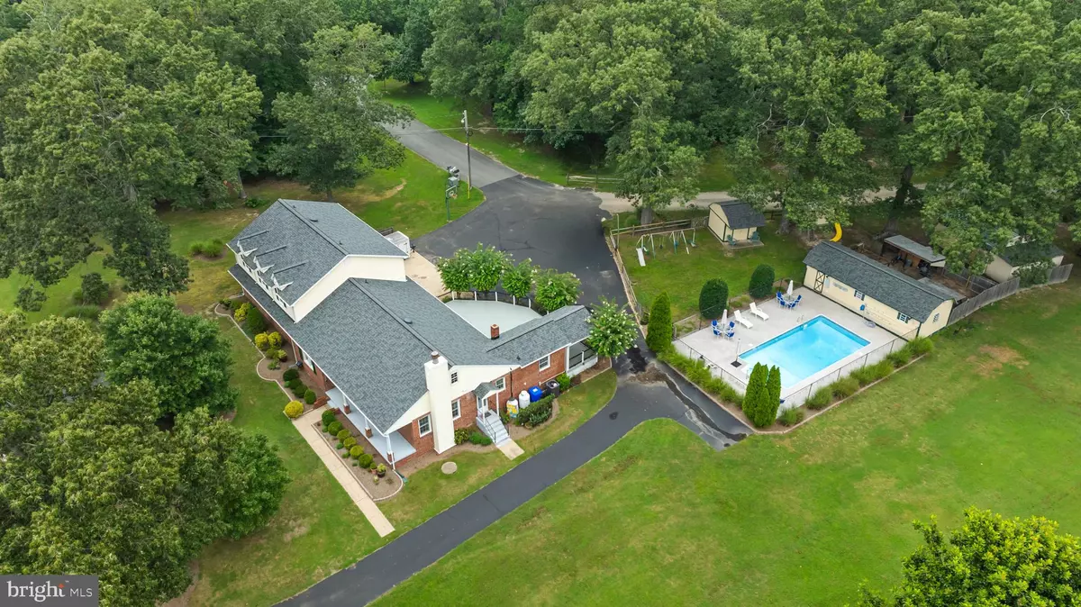 Waldorf, MD 20601,4870 LEONARDTOWN RD