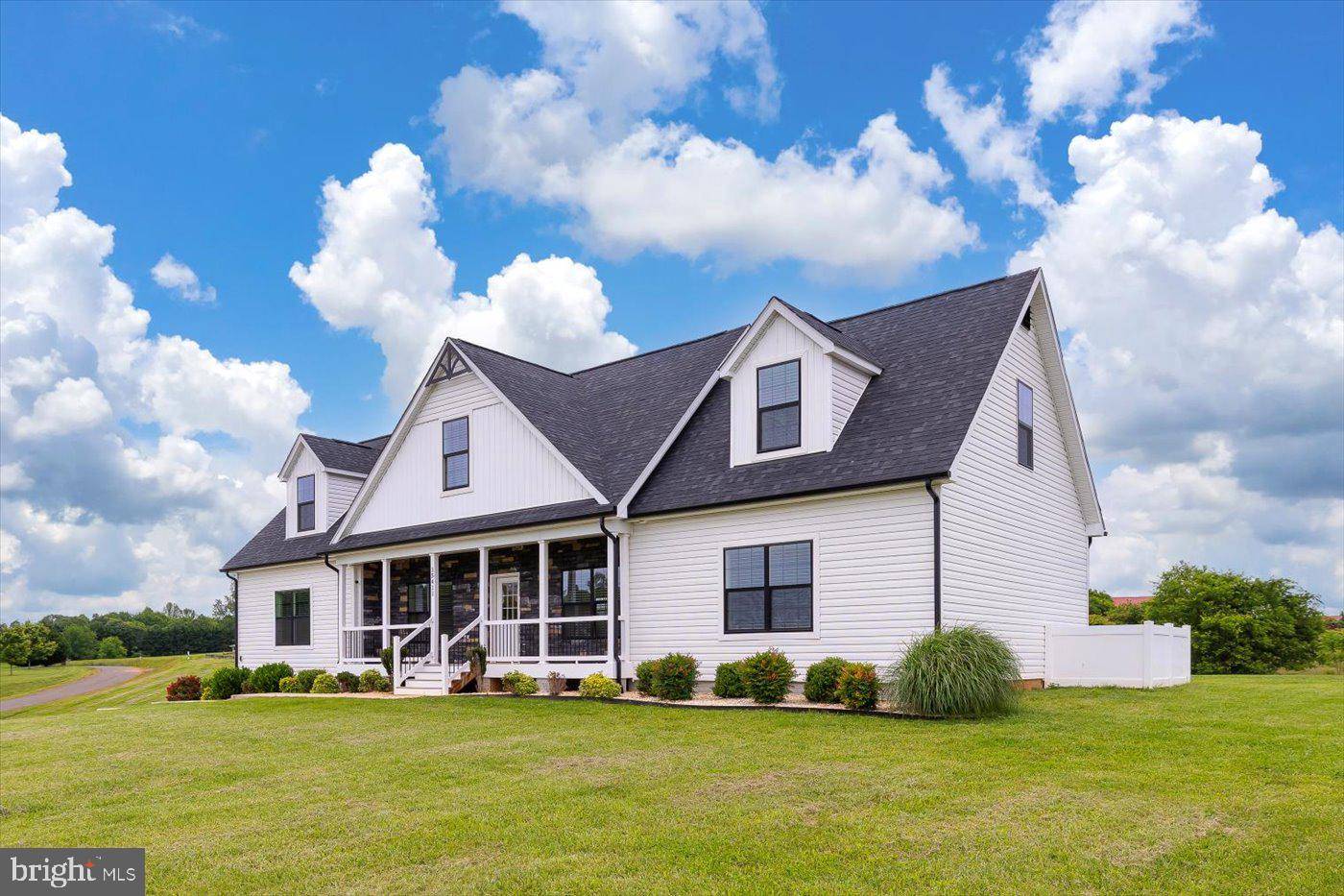 Mineral, VA 23117,15411 CEDAR HILL DR