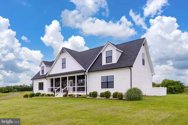 Mineral, VA 23117,15411 CEDAR HILL DR