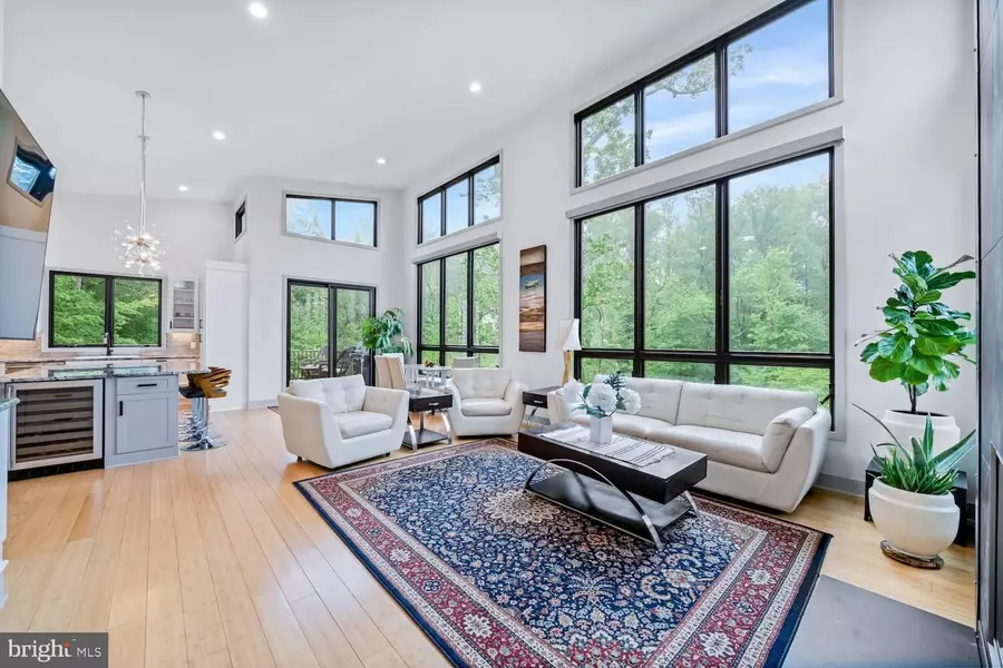 293 CHEYNEY RD, Glen Mills, PA 19342