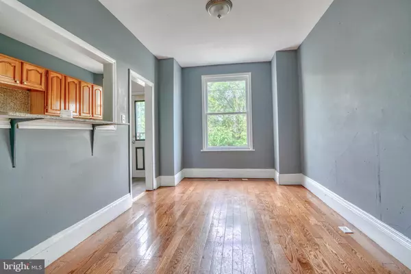 Baltimore, MD 21213,3424 ELMLEY AVE