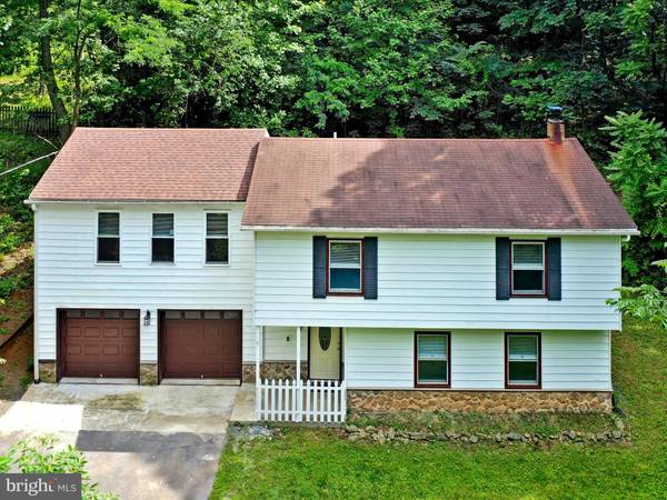275 MOUNTAIN HEIGHTS RD, Front Royal, VA 22630