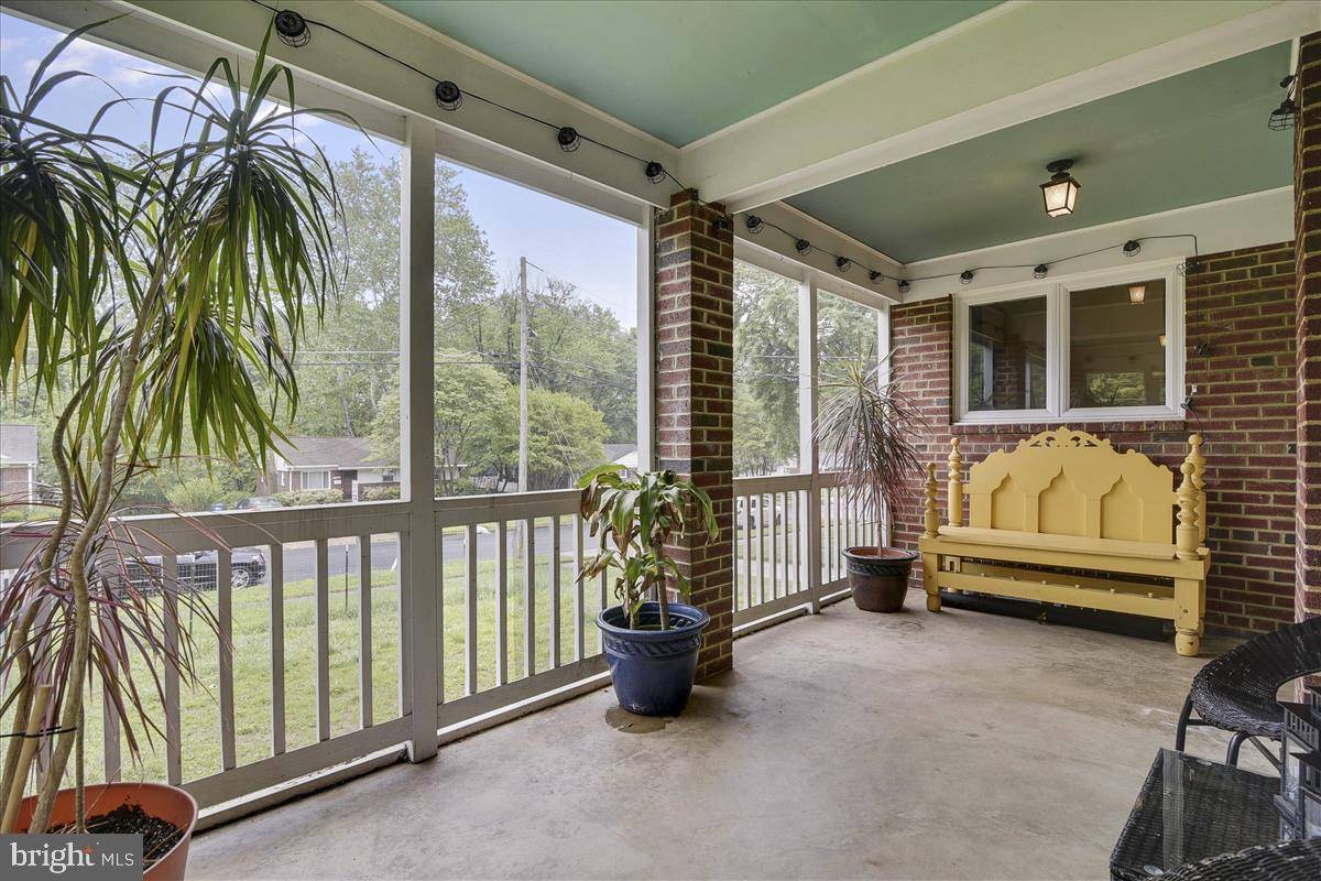 7315 MARC DR, Falls Church, VA 22042