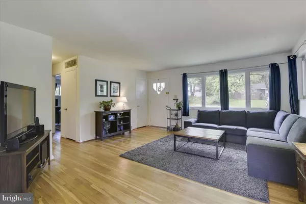 Falls Church, VA 22042,7315 MARC DR