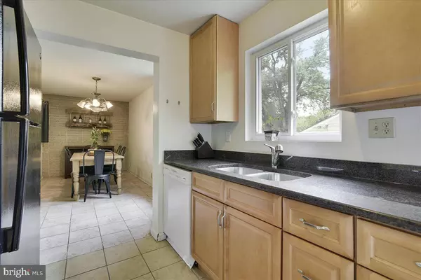Falls Church, VA 22042,7315 MARC DR