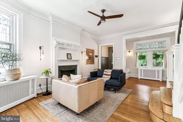 Philadelphia, PA 19104,4215 OSAGE AVE