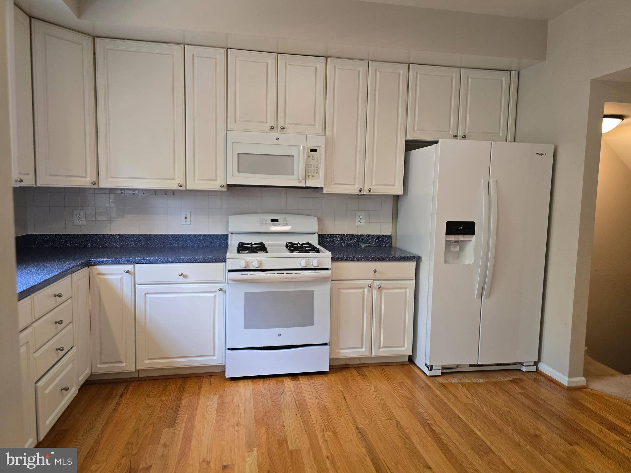Sterling, VA 20165,46838 GRAHAM COVE SQ