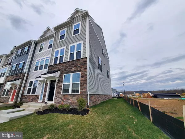 Fredericksburg, VA 22408,9300 TANFIELD DR