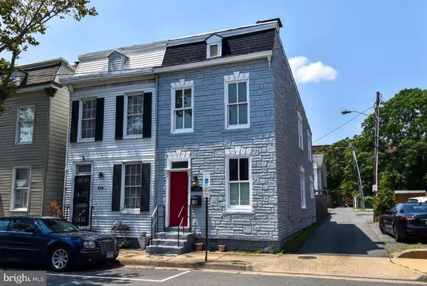 518 N PATRICK ST, Alexandria, VA 22314