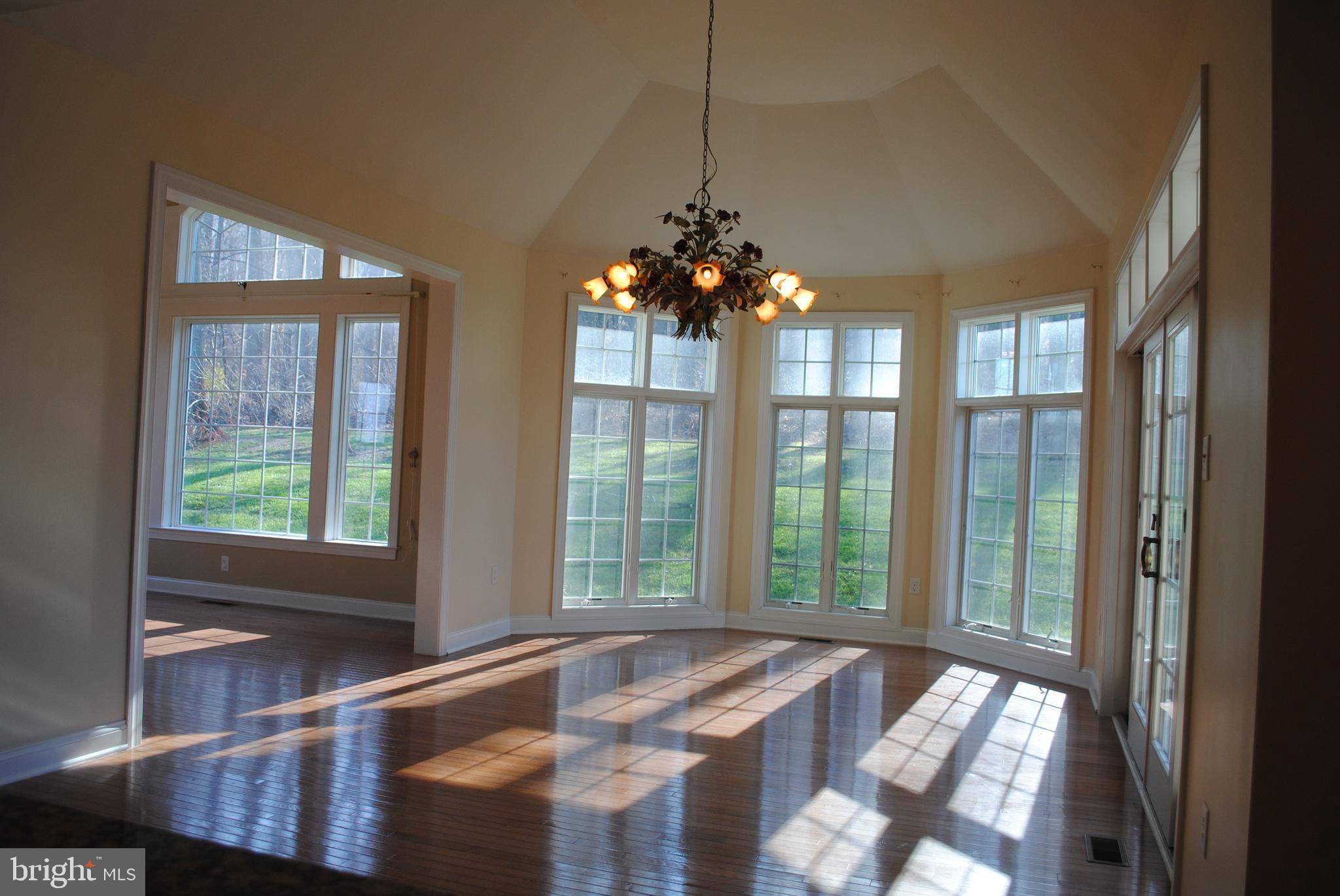 Paoli, PA 19301,1550 KNOBB HILL LN