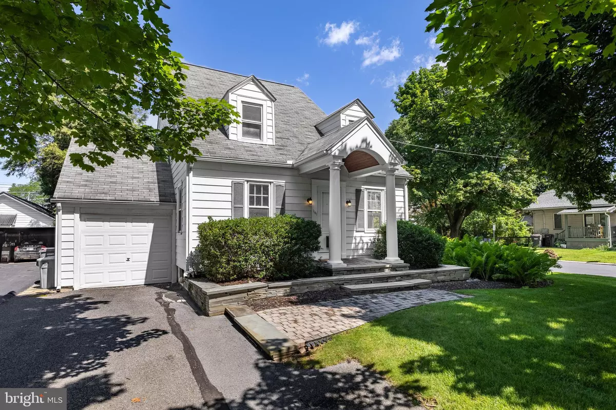 State College, PA 16801,1101 W BEAVER AVE