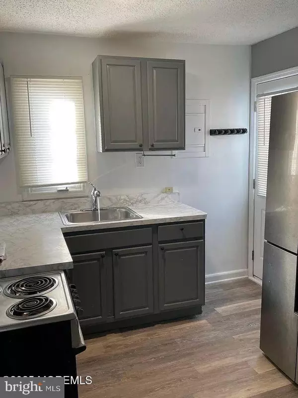 Keyport, NJ 07735,195 ATLANTIC ST