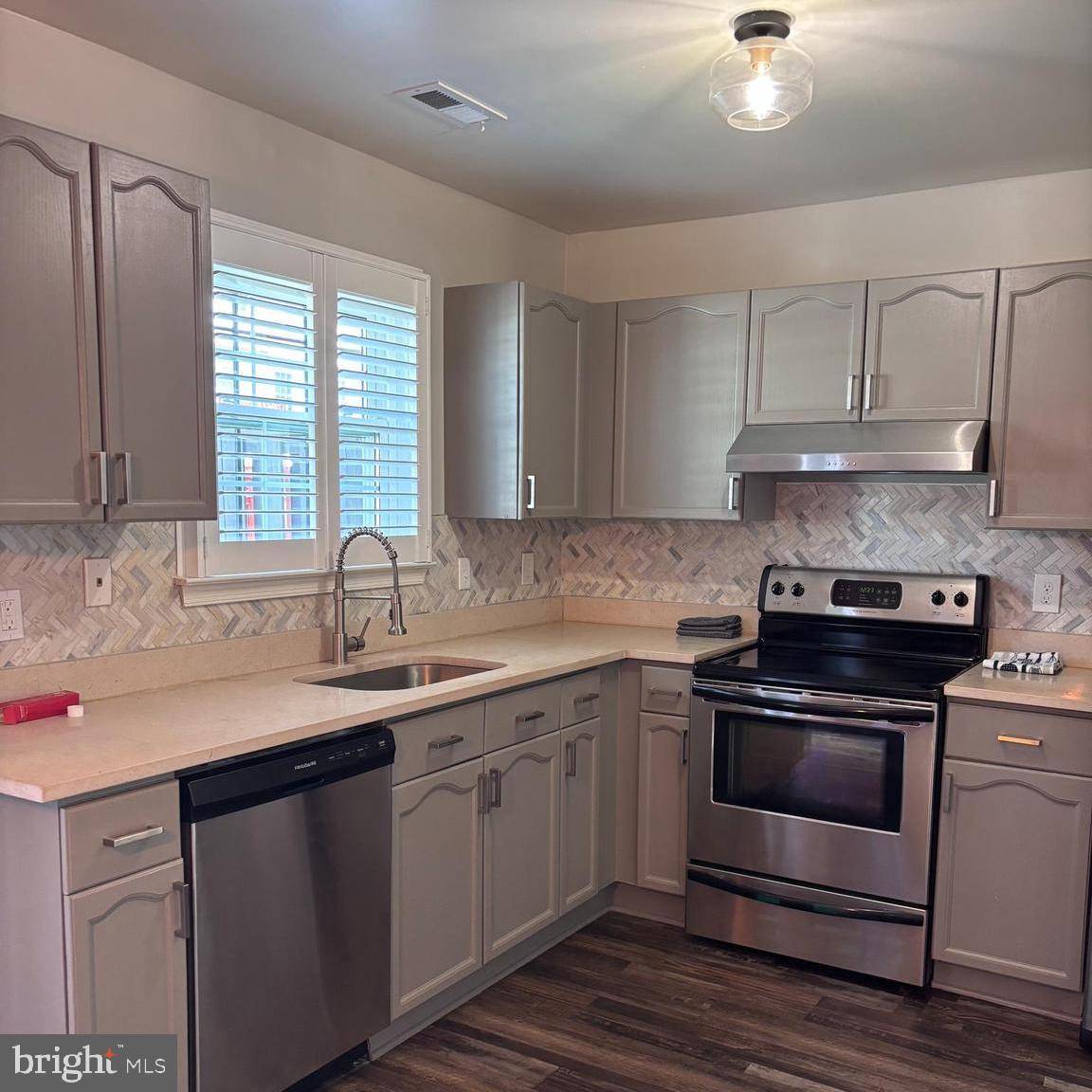 District Heights, MD 20747,6006 S HIL MAR CIR