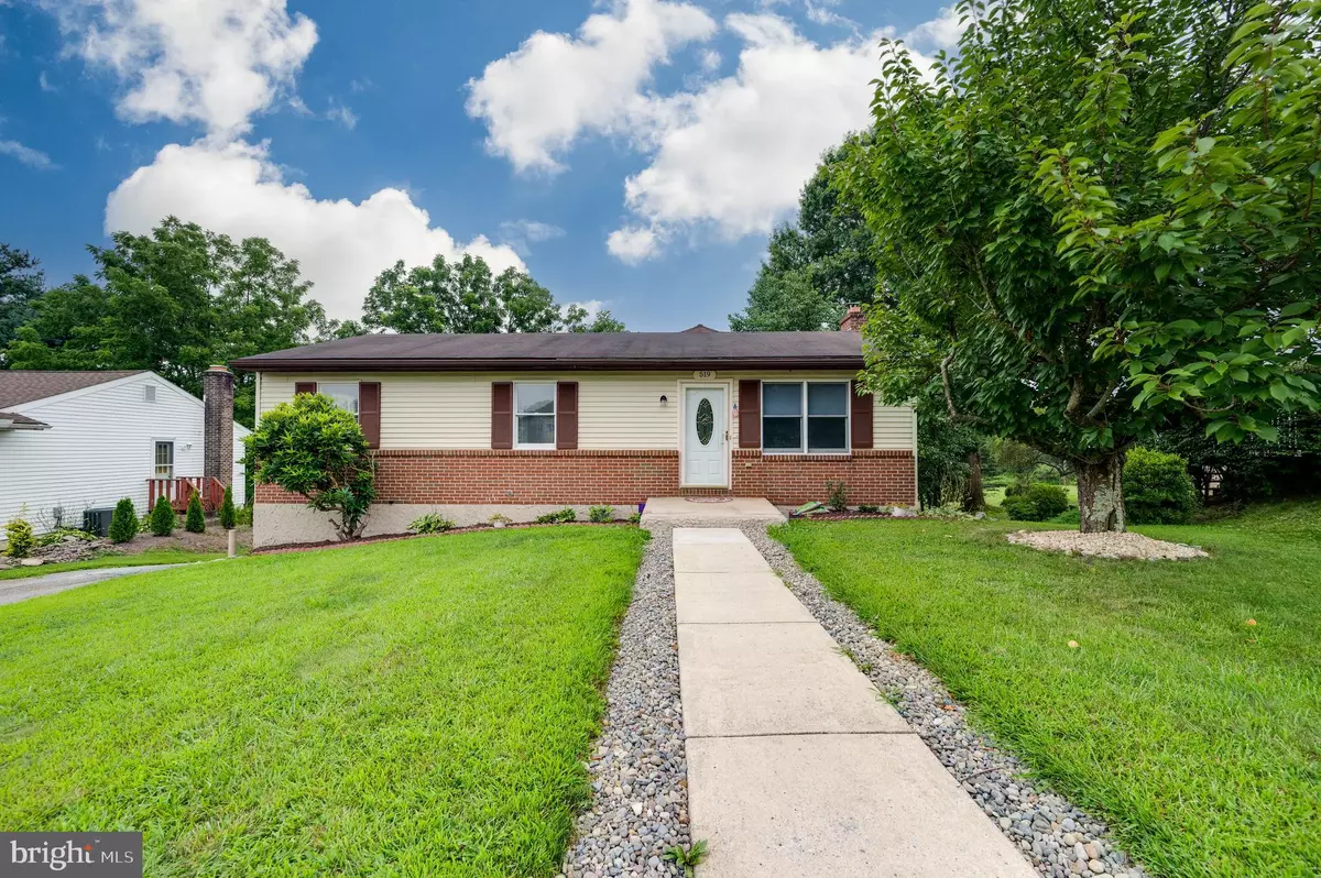 Mohnton, PA 19540,519 CREST CIR