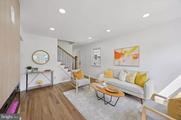 Trenton, NJ 08638,166 CLOVER AVE