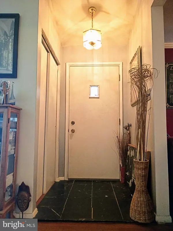 Baltimore, MD 21208,1318 ROBIN RD