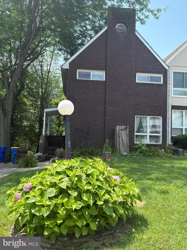 3115 EQUINOX RD, Dover, PA 17315