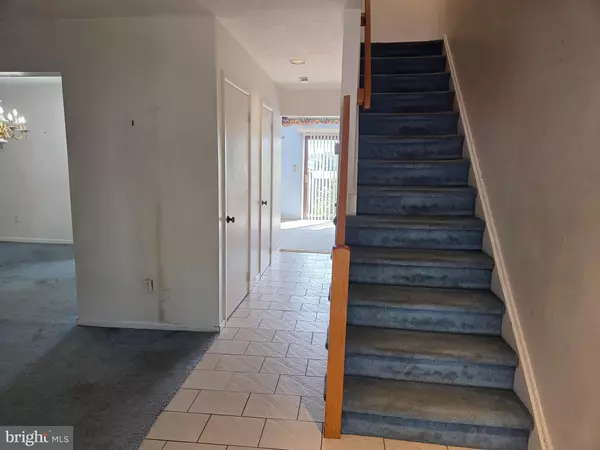 Hightstown, NJ 08520,197 CANTERBURY CT