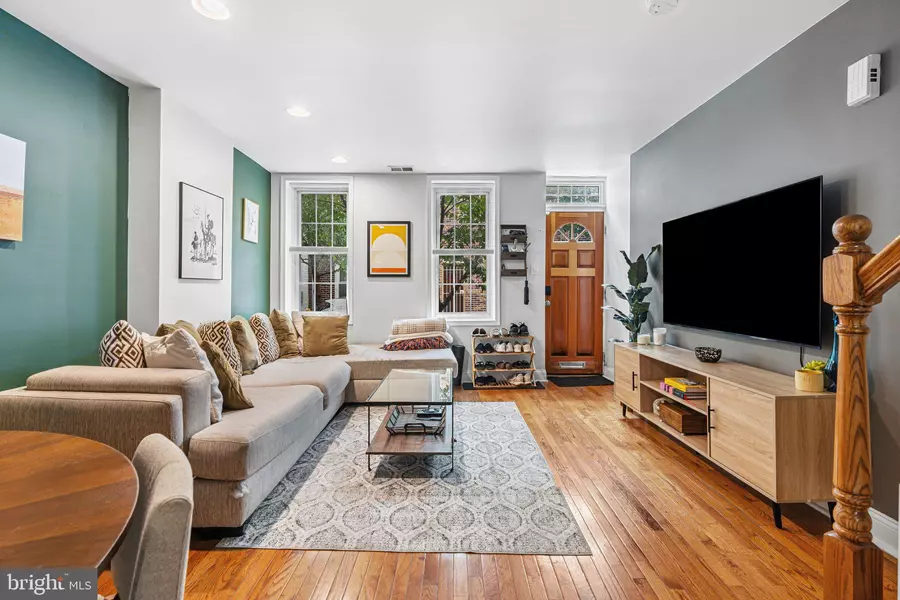 2135 SAINT ALBANS ST, Philadelphia, PA 19146