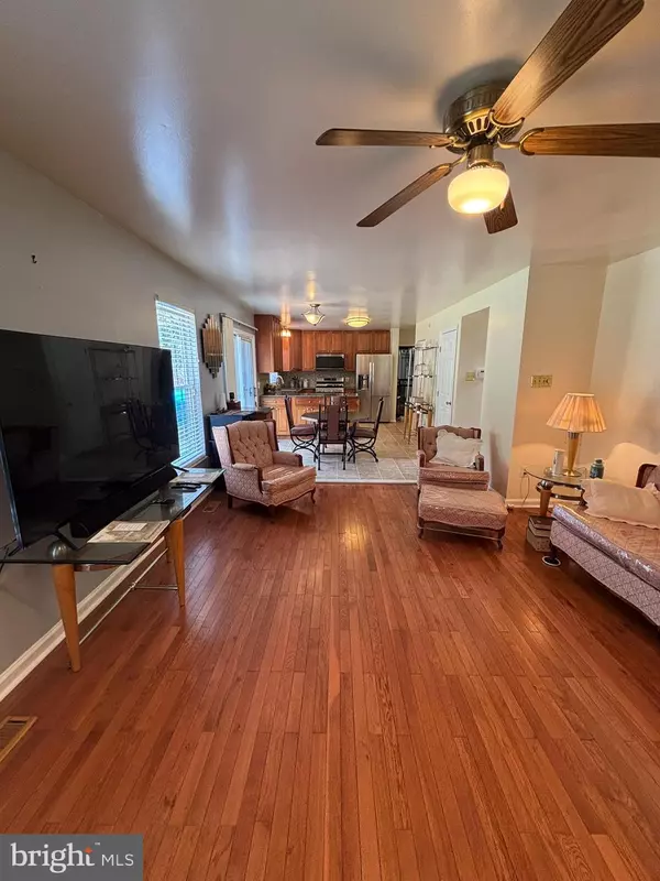 New Castle, DE 19720,404 PIGEON VIEW LANE