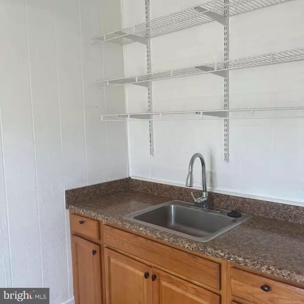 Wilmington, DE 19805,1220 W 4TH ST #2