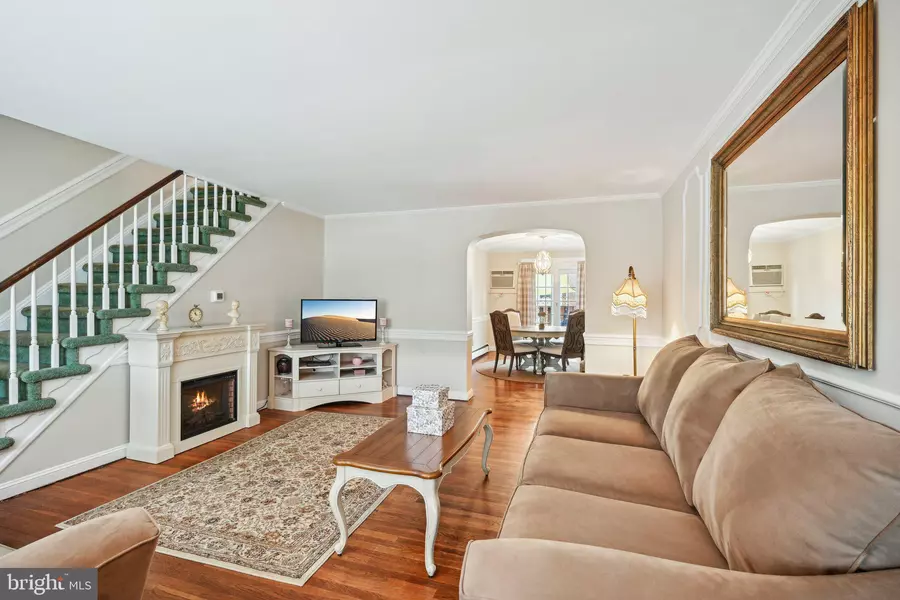 736 WINDERMERE AVE, Drexel Hill, PA 19026