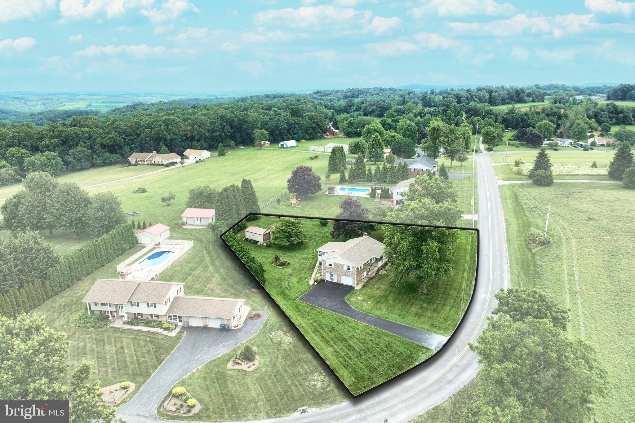 Spring Grove, PA 17362,4484 WALTERS HATCHERY RD