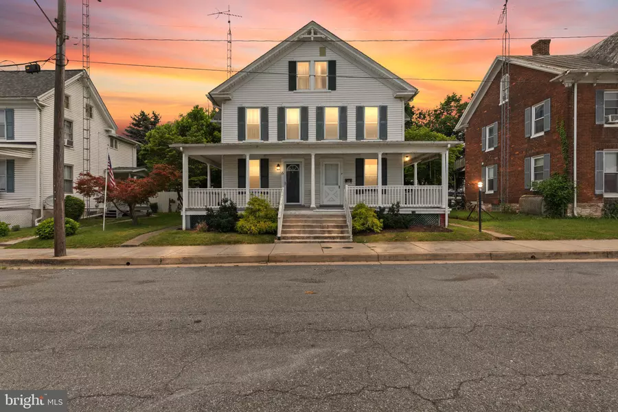 4 FARQUHAR ST, Union Bridge, MD 21791
