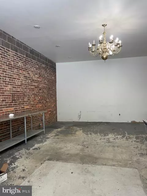 Philadelphia, PA 19123,619 HOPE STREET