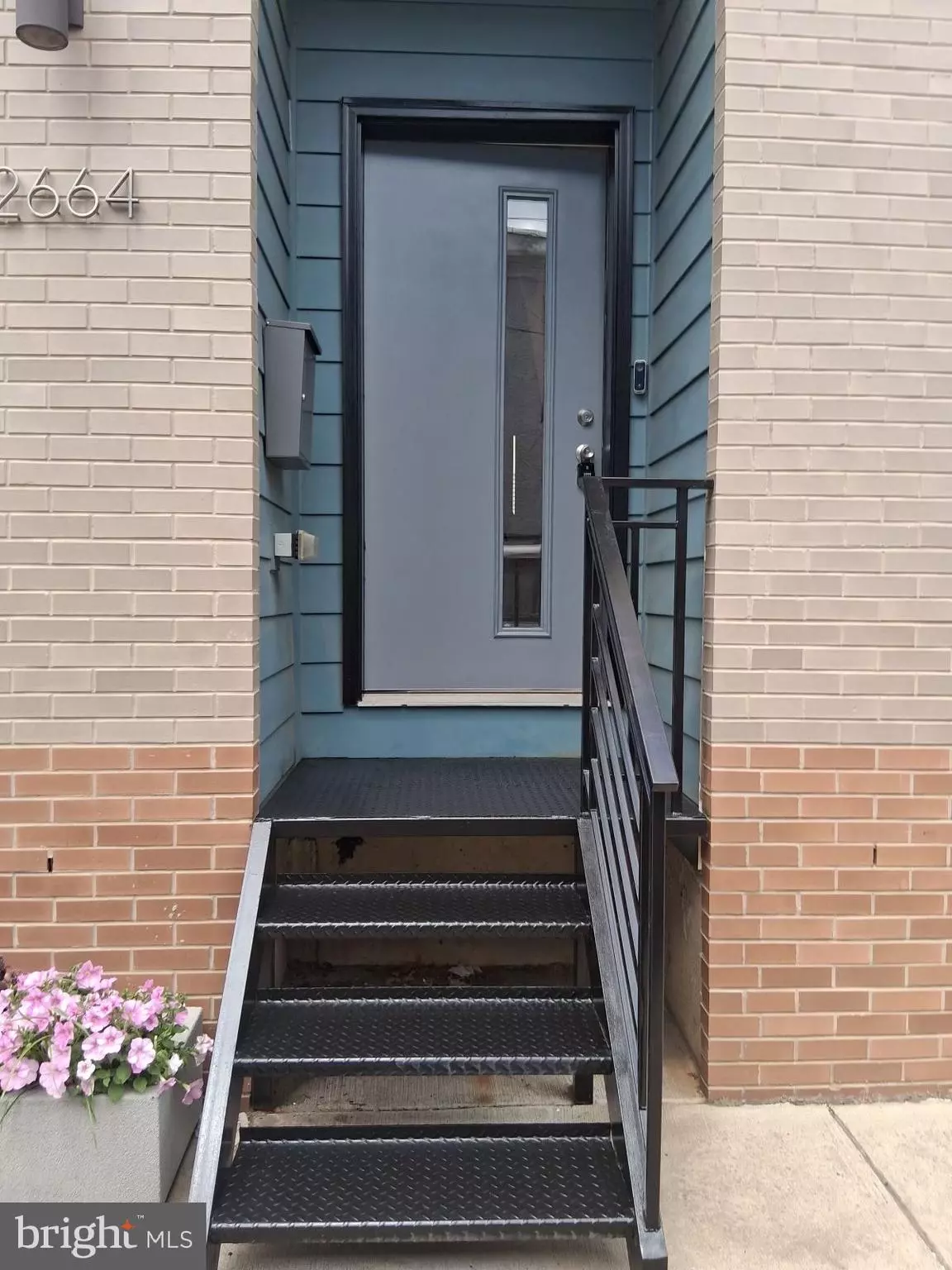 Philadelphia, PA 19125,2664 COLLINS ST