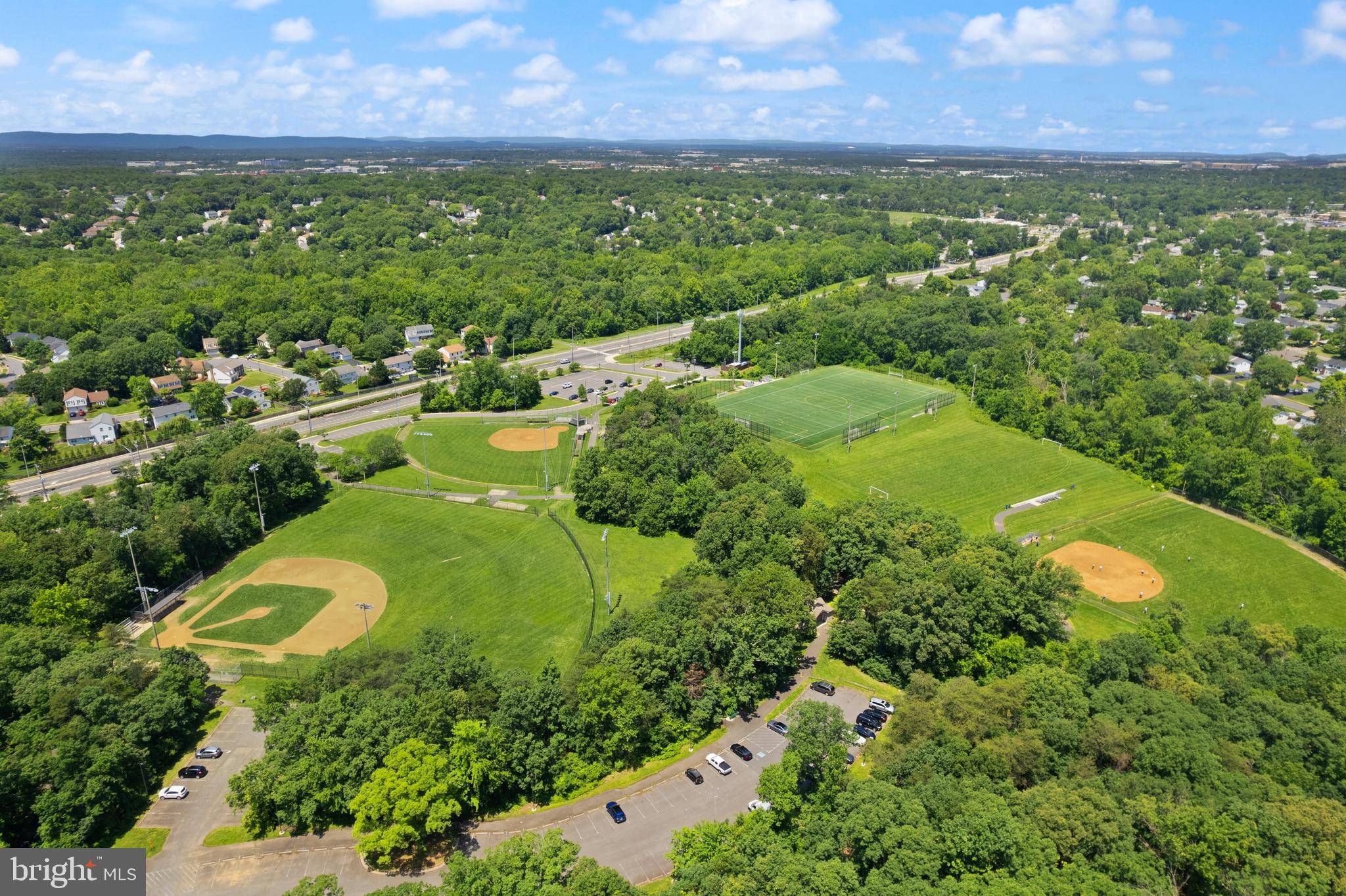 Fairfax, VA 22033,13301 POINT PLEASANT DR