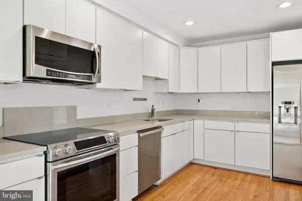 Bethesda, MD 20816,4929 JAMESTOWN RD