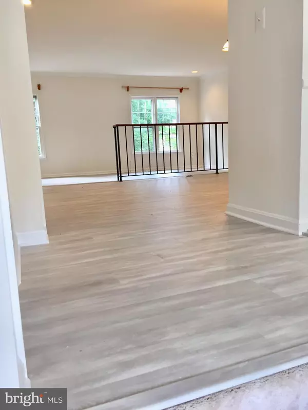 Bethesda, MD 20817,7206 TAVESHIRE WAY